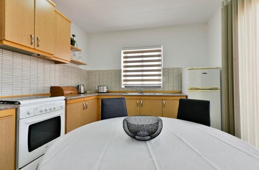 Sea View Apartment บีร์เซบบูจา ภายนอก รูปภาพ